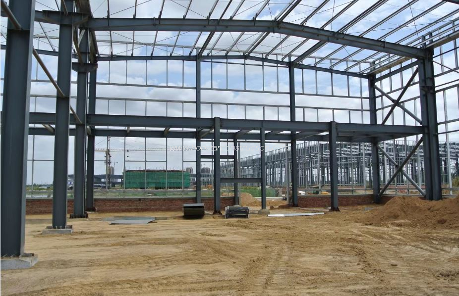 68m X 40m X 8m Industrial Manufacturing Sheds Steel With Mezzanine Floor