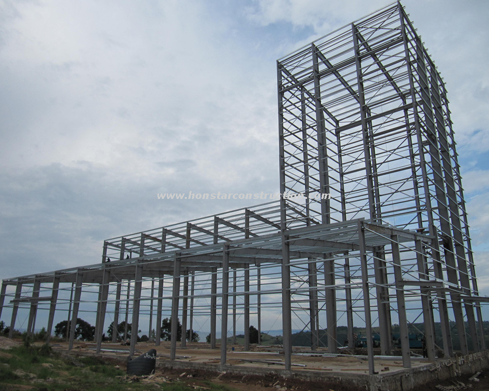 Pre Engineered Building Structure And Prefabricated Steel Frame Construction