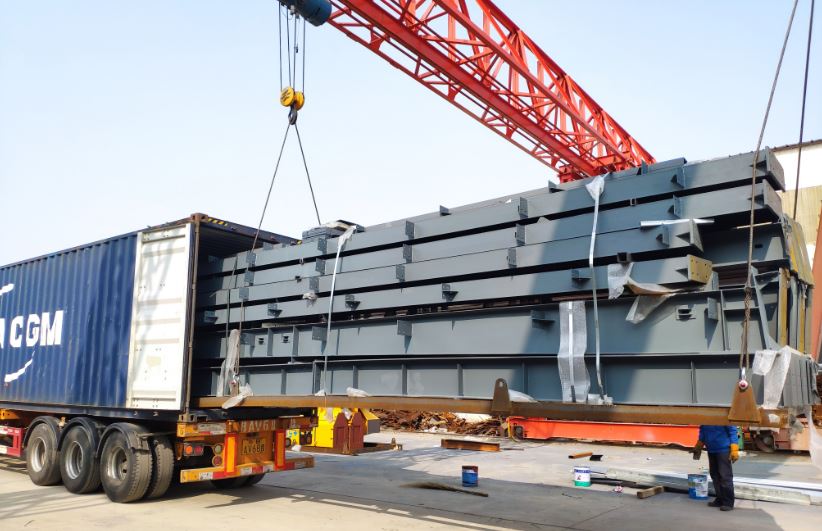 loading steel structure workshop into container